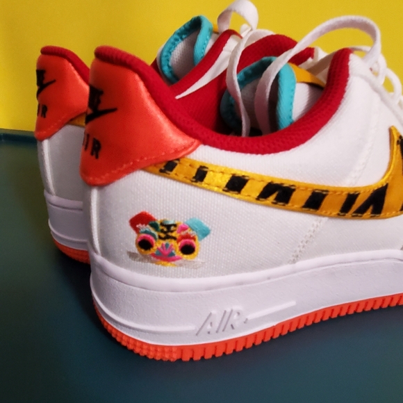 Nike airforce 1 year of the tiger - Picture 2 of 11
